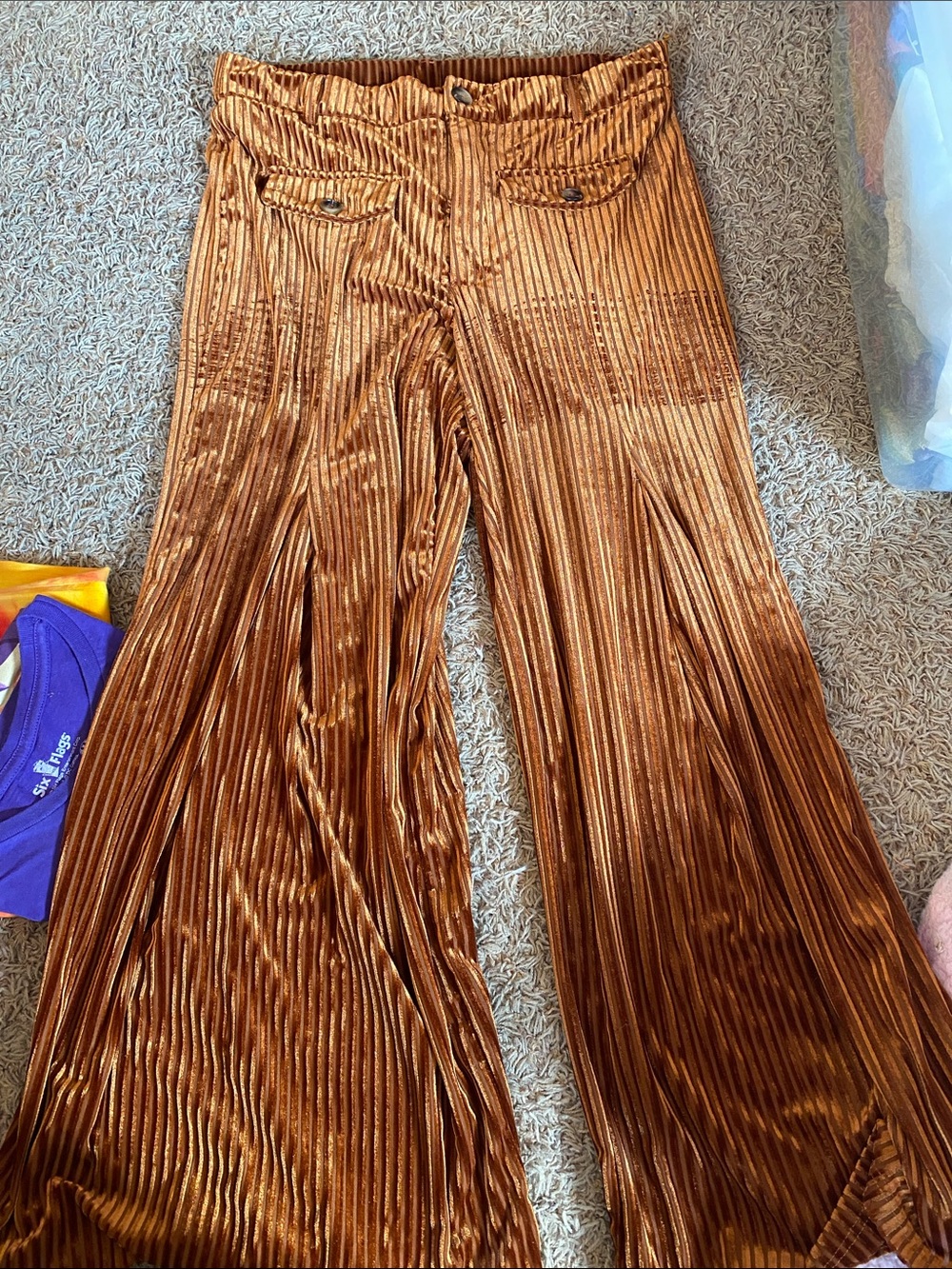 SHEIN Metallic copperish Pleated Wide-Leg Pants 1XL